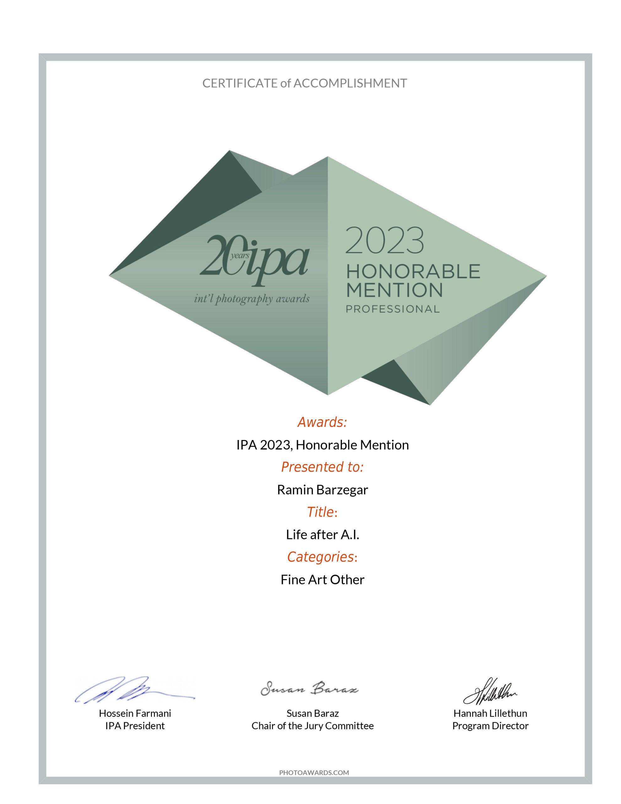Awards: IPA 2023, Honorable Mention
Ramin Barzegar Fine Art 
رامین برزگر